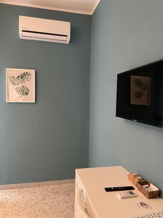 Interno2 Bari Centrale Hotel Екстериор снимка