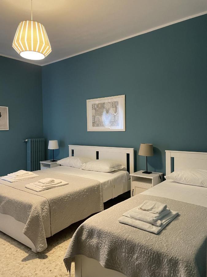 Interno2 Bari Centrale Hotel Екстериор снимка